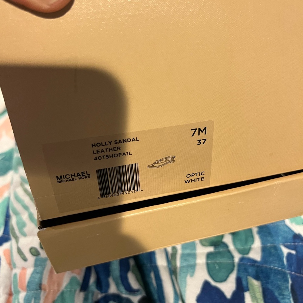 Michael Kors Holly Sandal in Optic White size 7